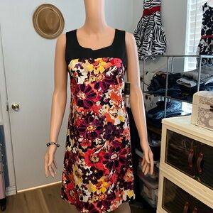 dBy Ltd. Bright floral print dress with black trim, Women’s Size 8